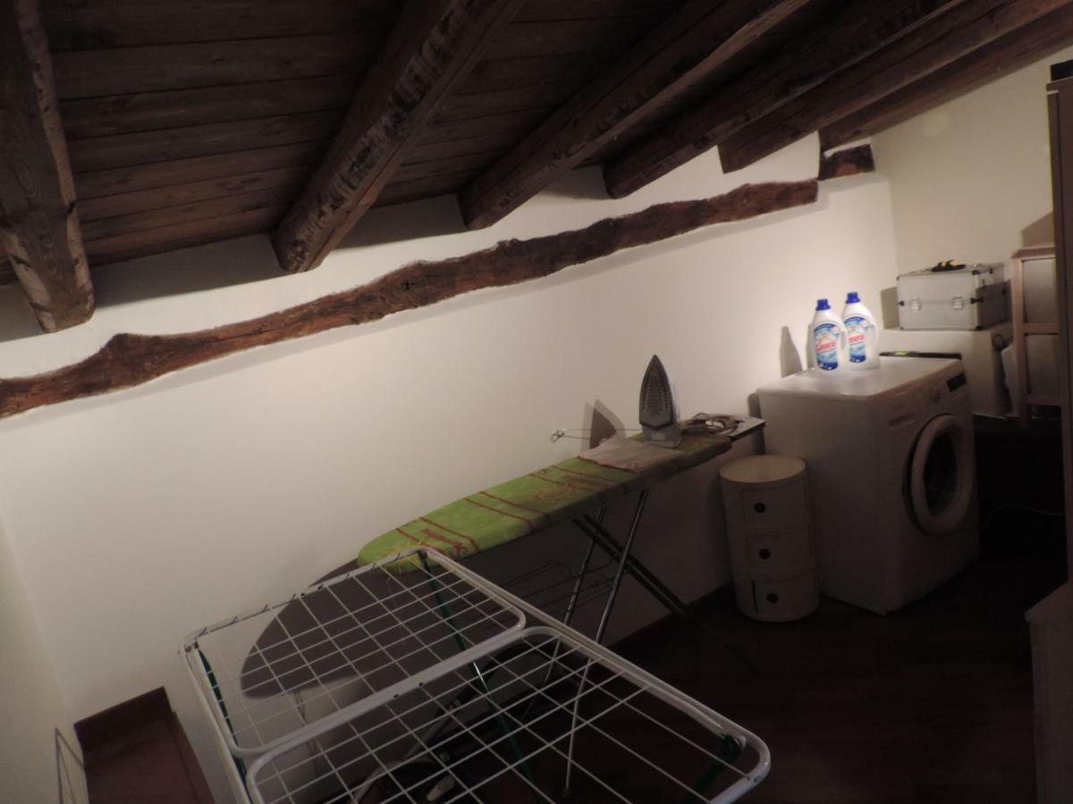 Feeling At Home - Varese Apartment Exterior foto